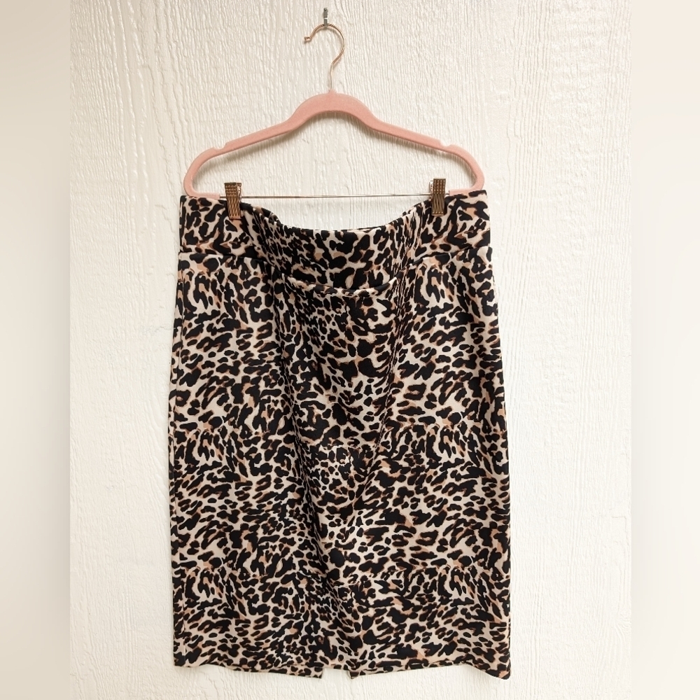 Eloquii Leopard Print Stretchy Bodycon Back Slit Zip Skirt Women's Plus Size 20